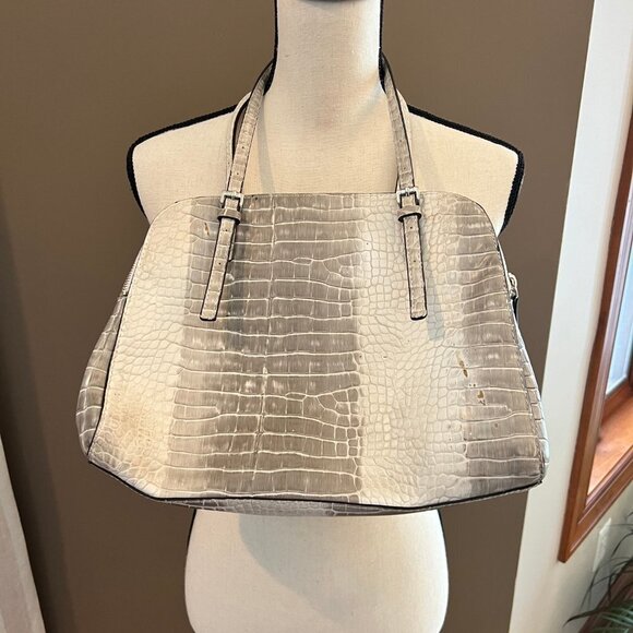 Guess two-tone alligator purse in good condition - Picture 5 of 7